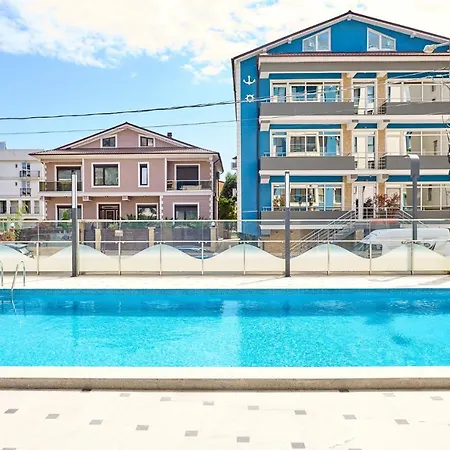 Sunny Nord10 Pool & Playground Διαμέρισμα *